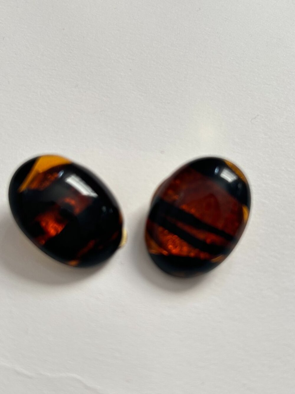 Vintage Amber Color Tortoise Lucite Gold Tone Oval Clip on Earrings
